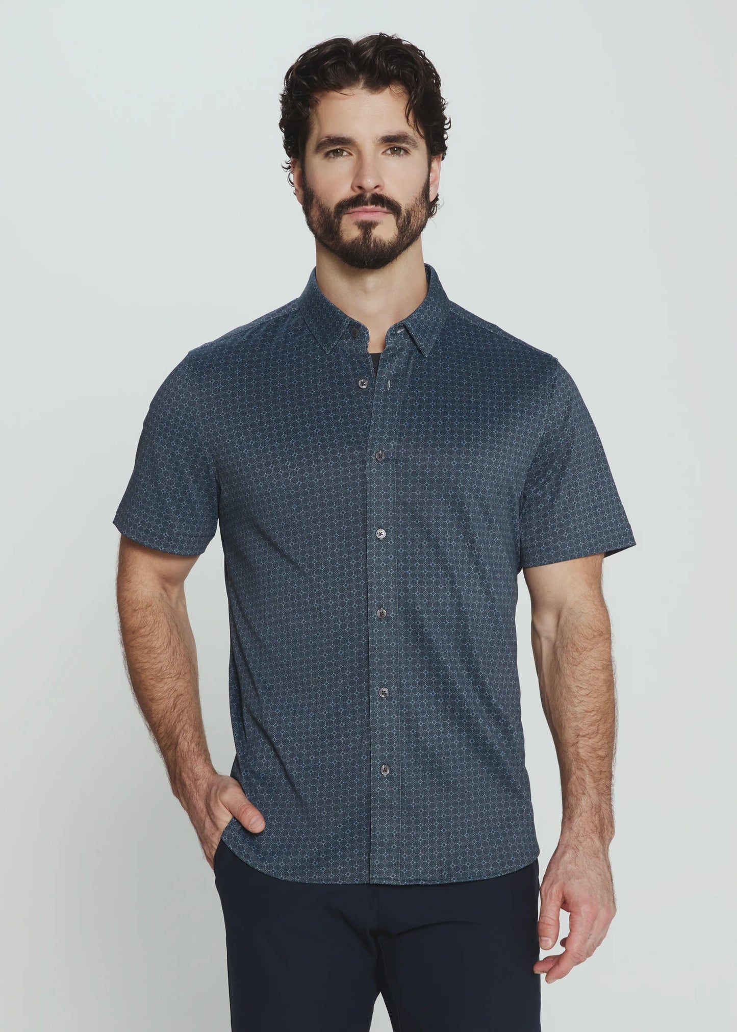 Landen Shirt in Graphite | 7Diamonds