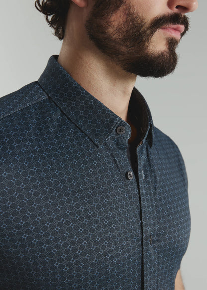 Landen Shirt in Graphite | 7Diamonds