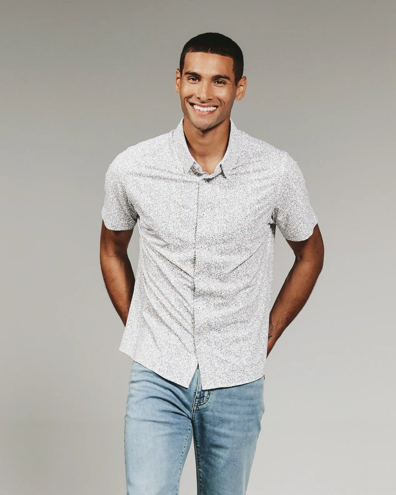 Mercer Shirt in Natural Floral Print | 7Diamonds