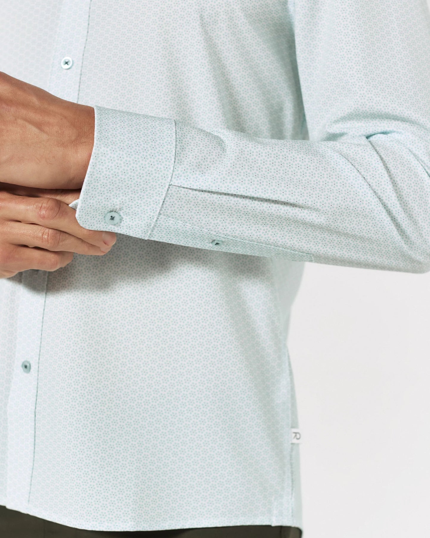 Rayne Shirt in White | 7Diamonds
