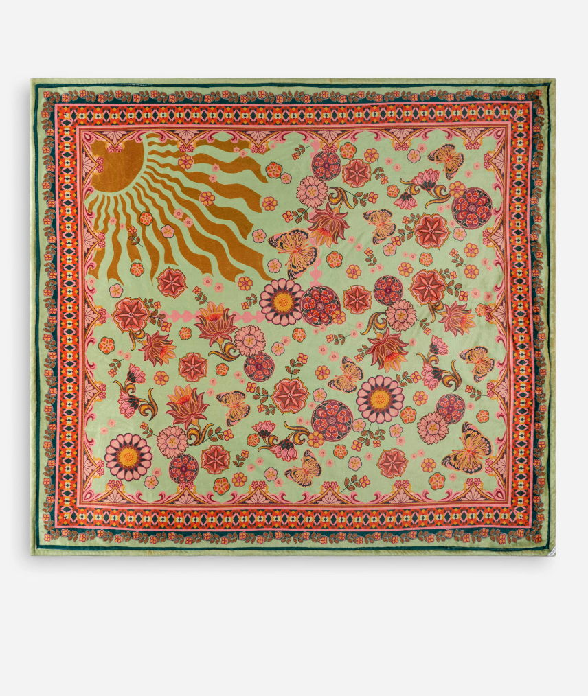 Cozy Blanket in Endora Print | Johnny Was