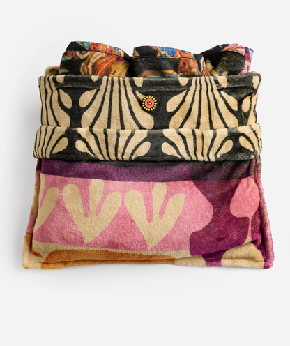 Travel Blanket in Solstice Canyon | Johnny Was