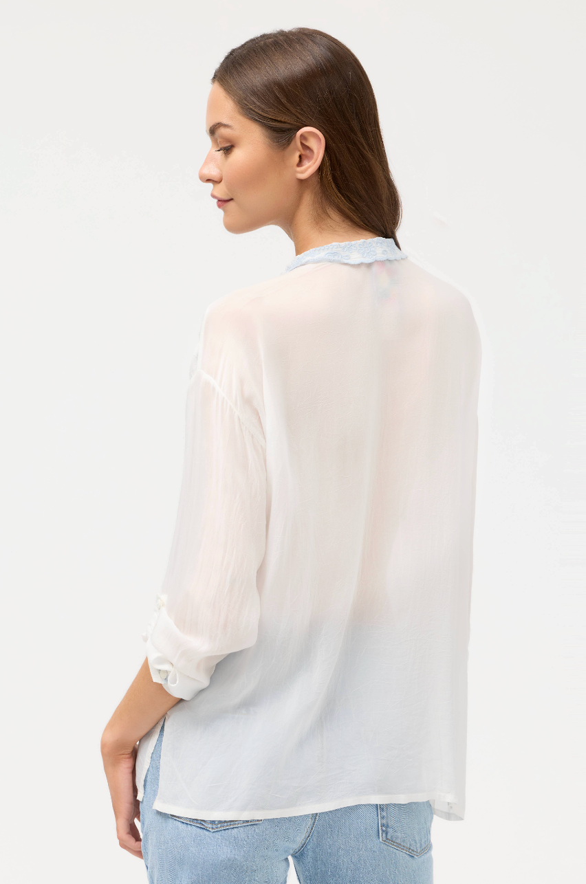 Slim Audrey Collared Shirt in White | Johnny Was