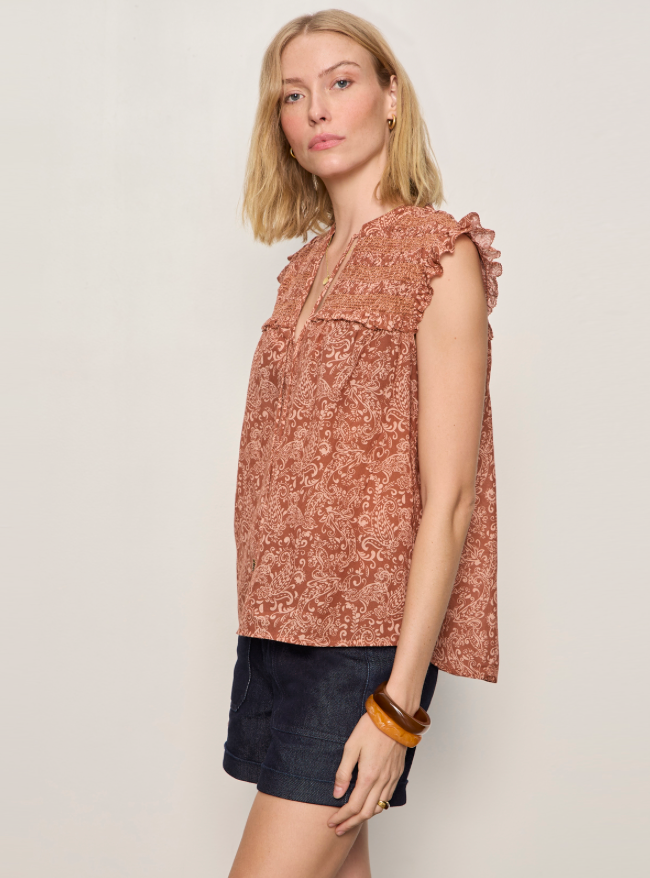Sleeveless Smocked Blouse in Clay Mosaic | Sanctuary