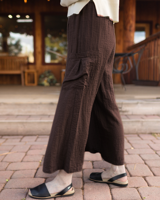 Wide Leg Pocket Pant in Chocolate | Cut•Loose