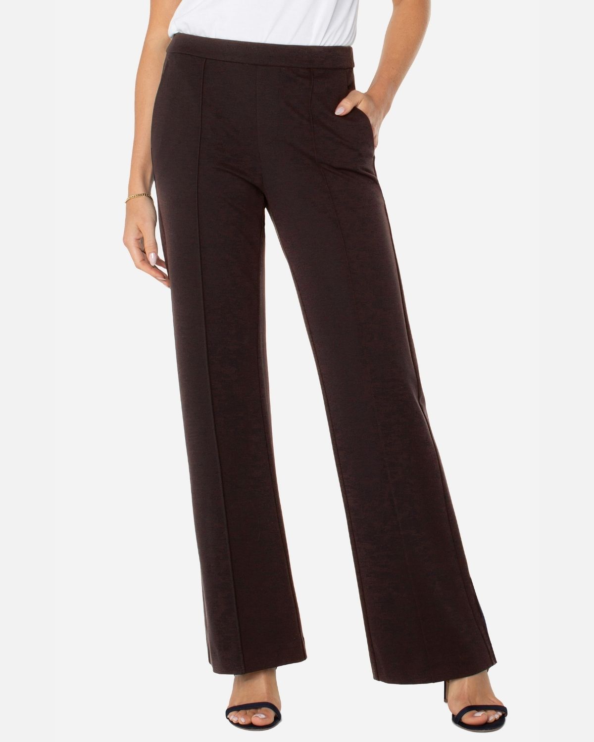 Kayla Wide Leg Trouser in Truffle | Liverpool