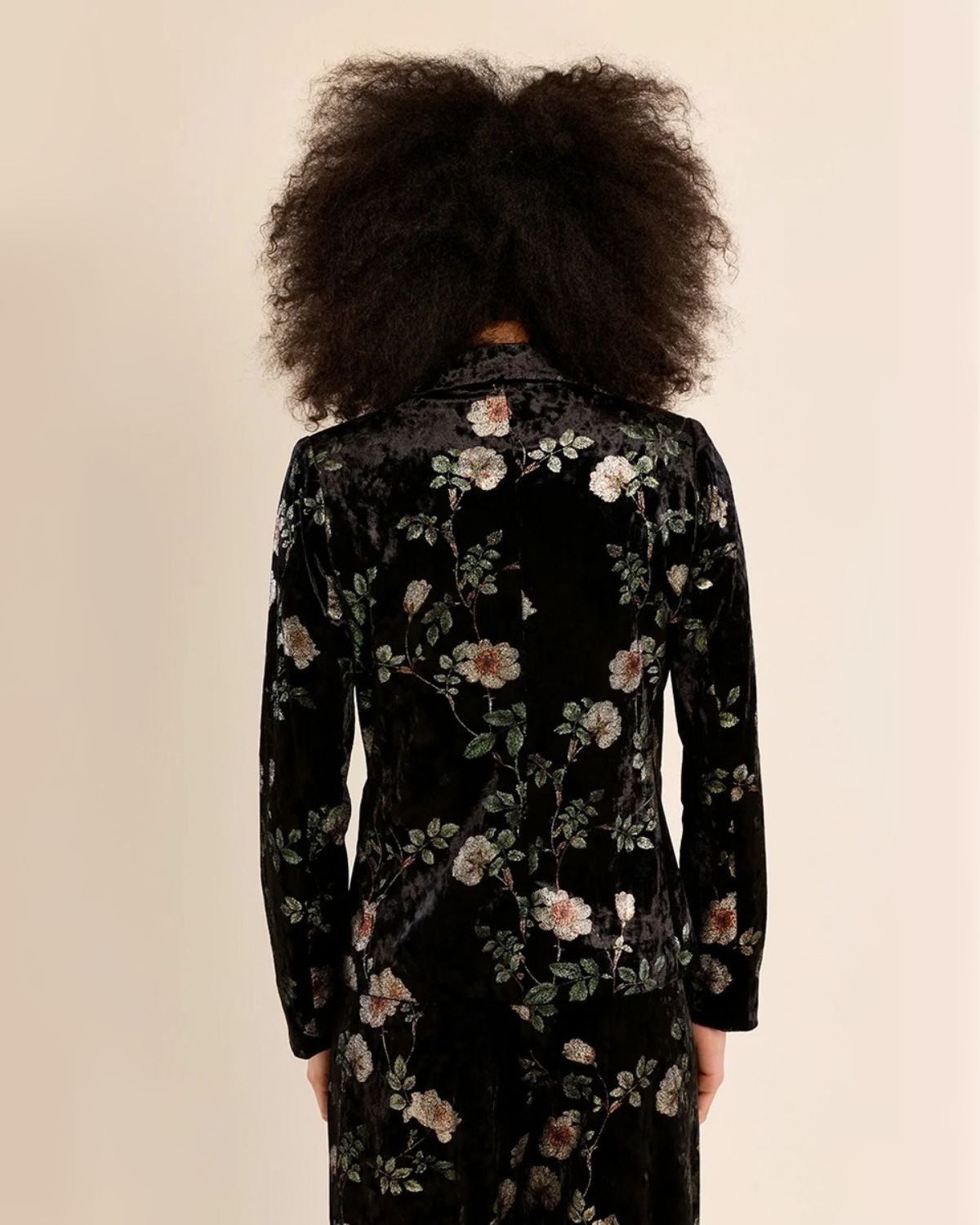 Metallic Floral Velvet Blazer in Black