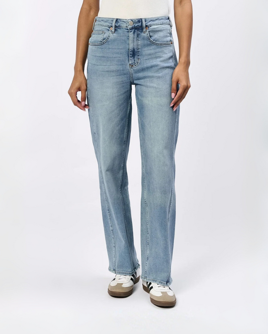 Tommy Straight Jean in Artic Denim | Dear John
