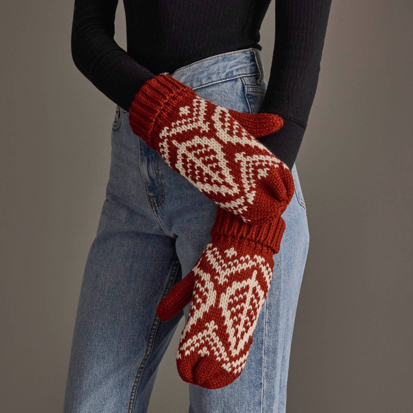 Rust & Beige Patterned Mittens