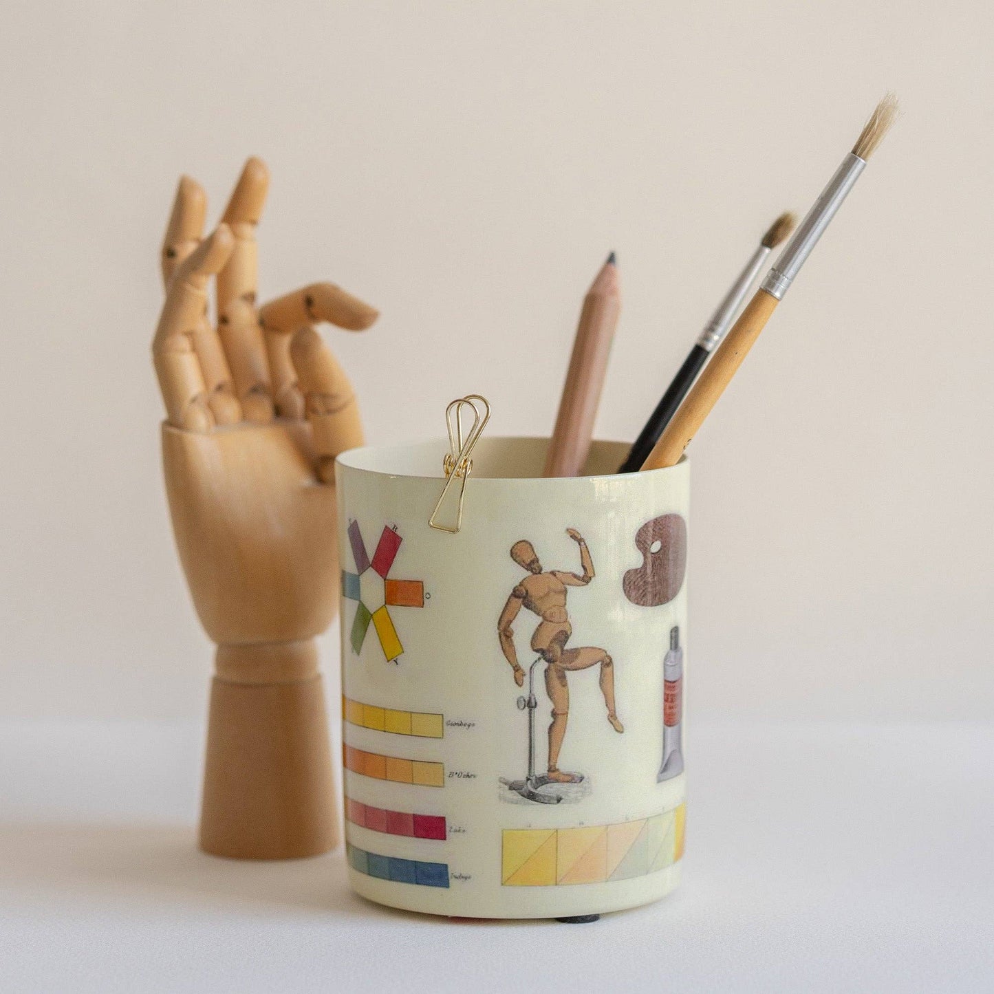 Enamel Everything Pot: Art of Coloring