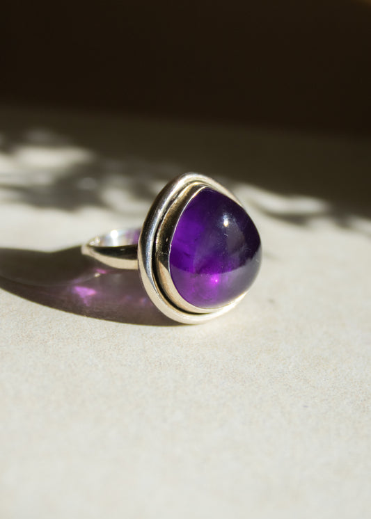 Small Teardrop Amethyst Ring