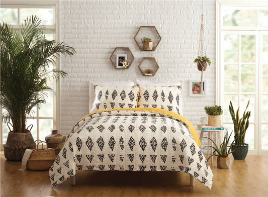 Prosperity 3-Piece Quilt Set