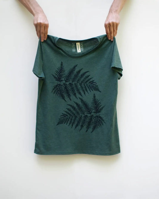 Fern Leaves Tee in Forest Green