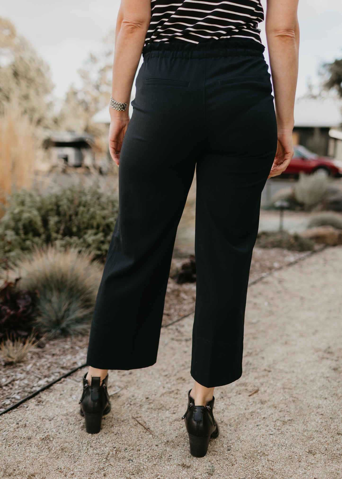 Wide Leg Ankle Pants in Black | Liverpool