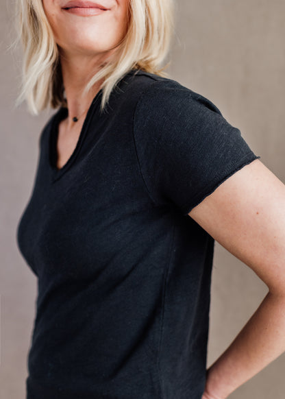 Vanya Relaxed V-Neck Tee in Black | Dear John