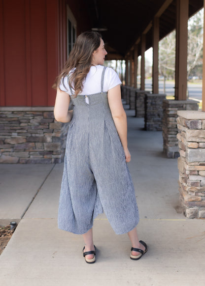 Crinkle Check Crop Jumpsuit in Naval | Cut•Loose