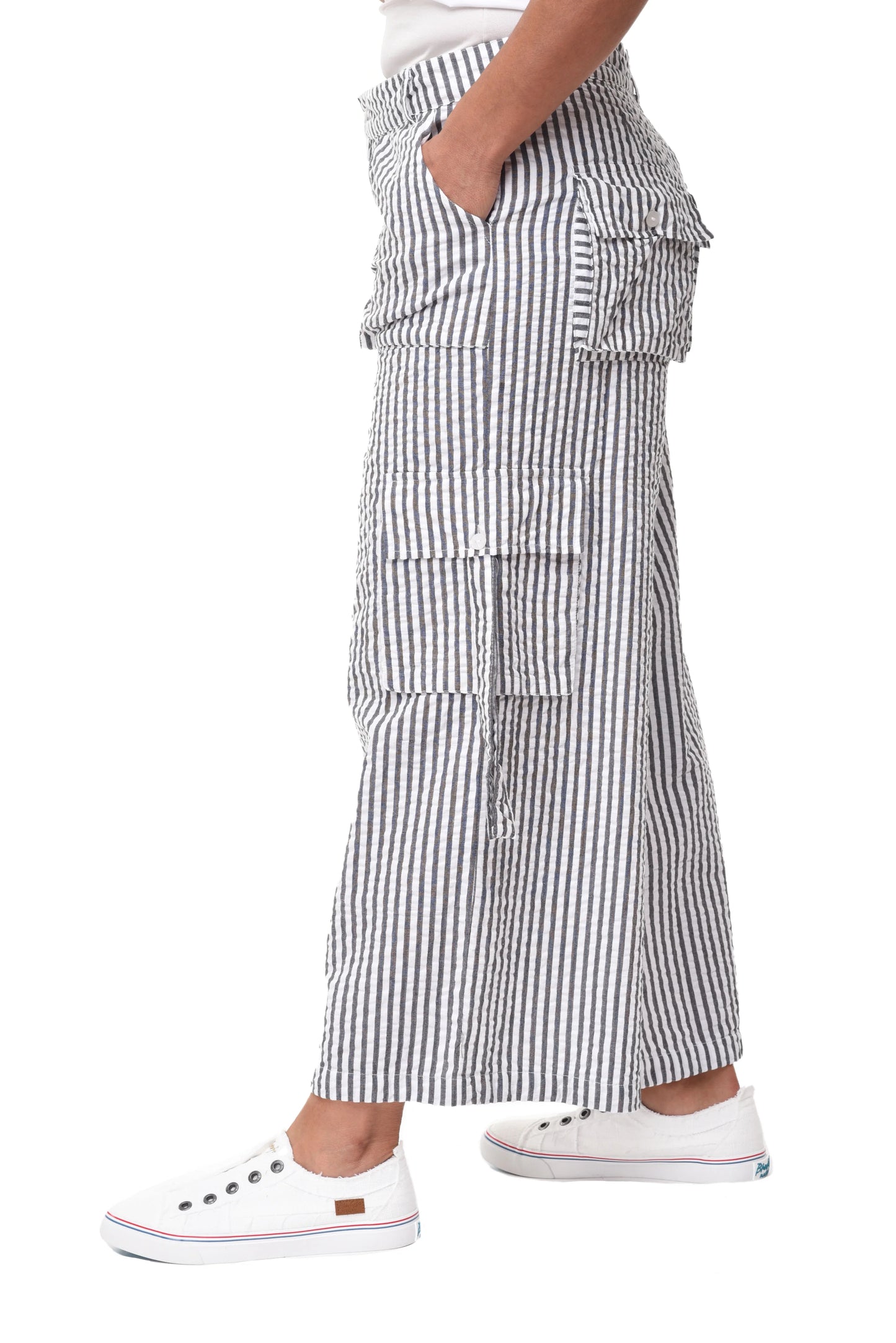 Calista Pant in Gray Seersucker Stripe | Tulip