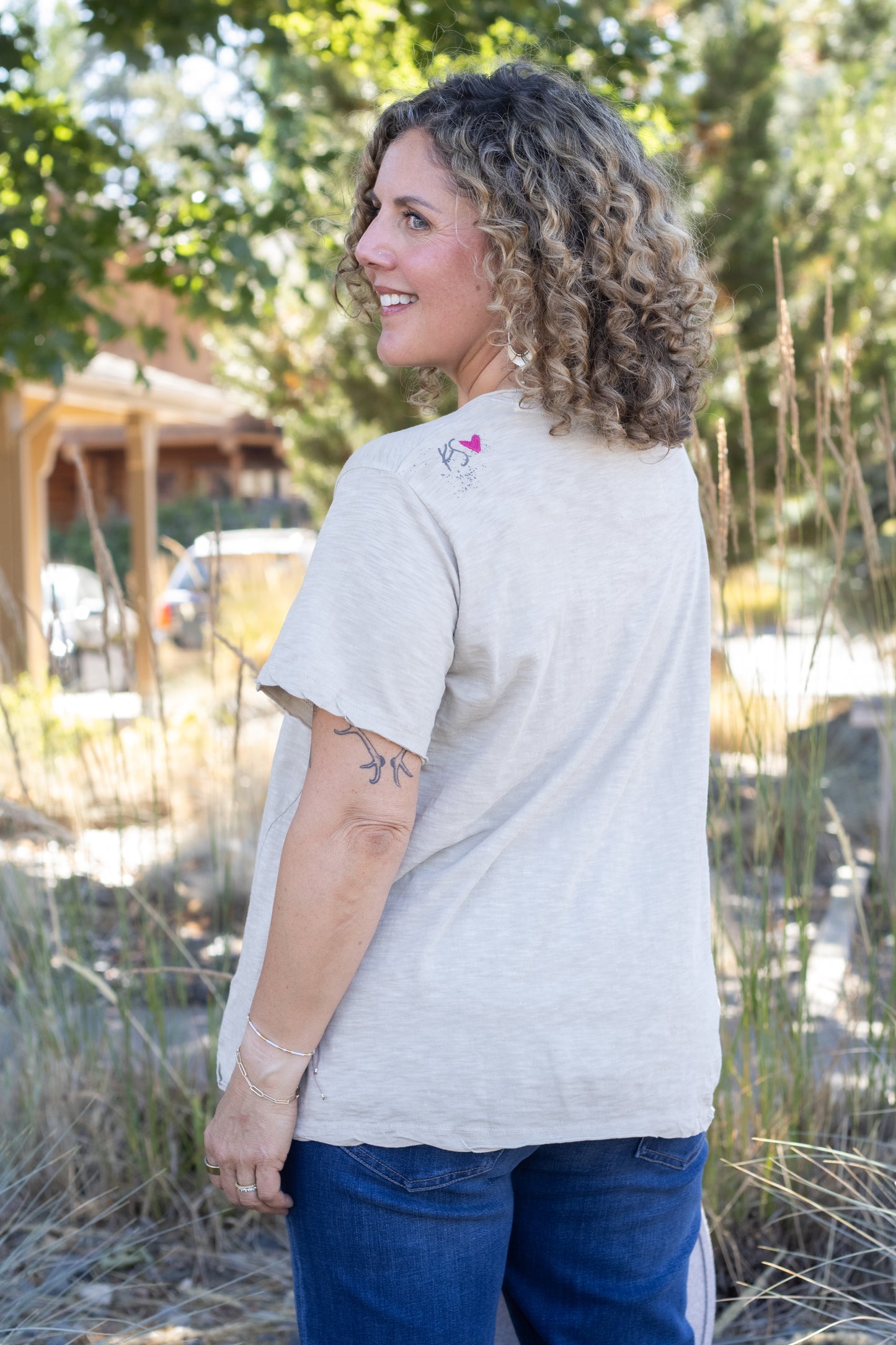 Lula Tee in Putty | Caite