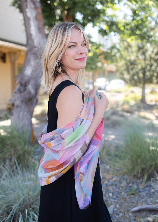 Overlapping Circle Long Scarf in Multi