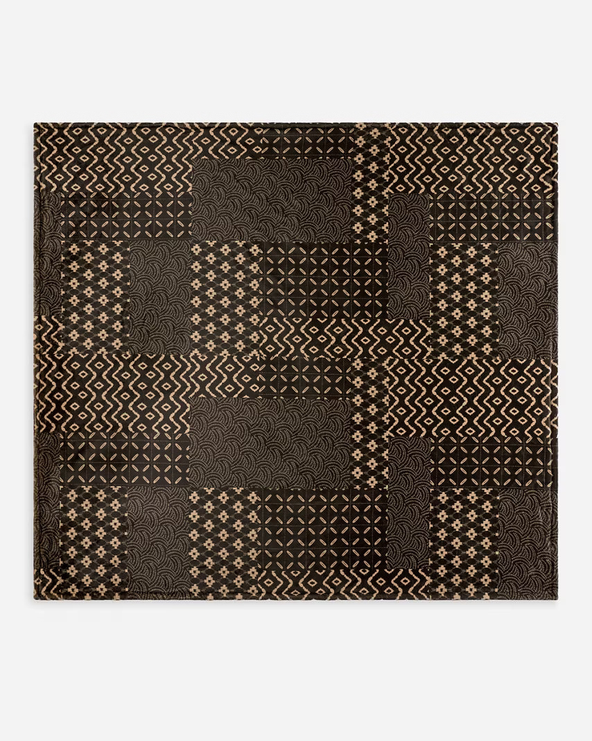 Cozy Blanket in Monitclarie | Johnny Was