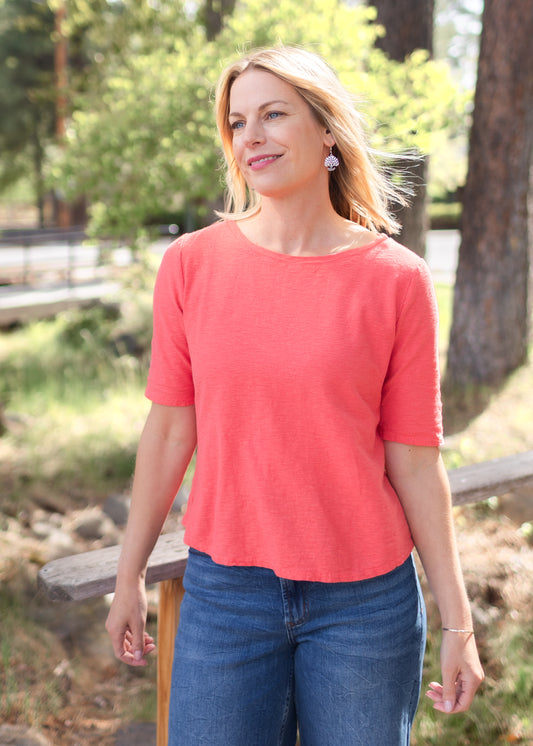 Elbow Tee in Harbor Red | Cut•Loose