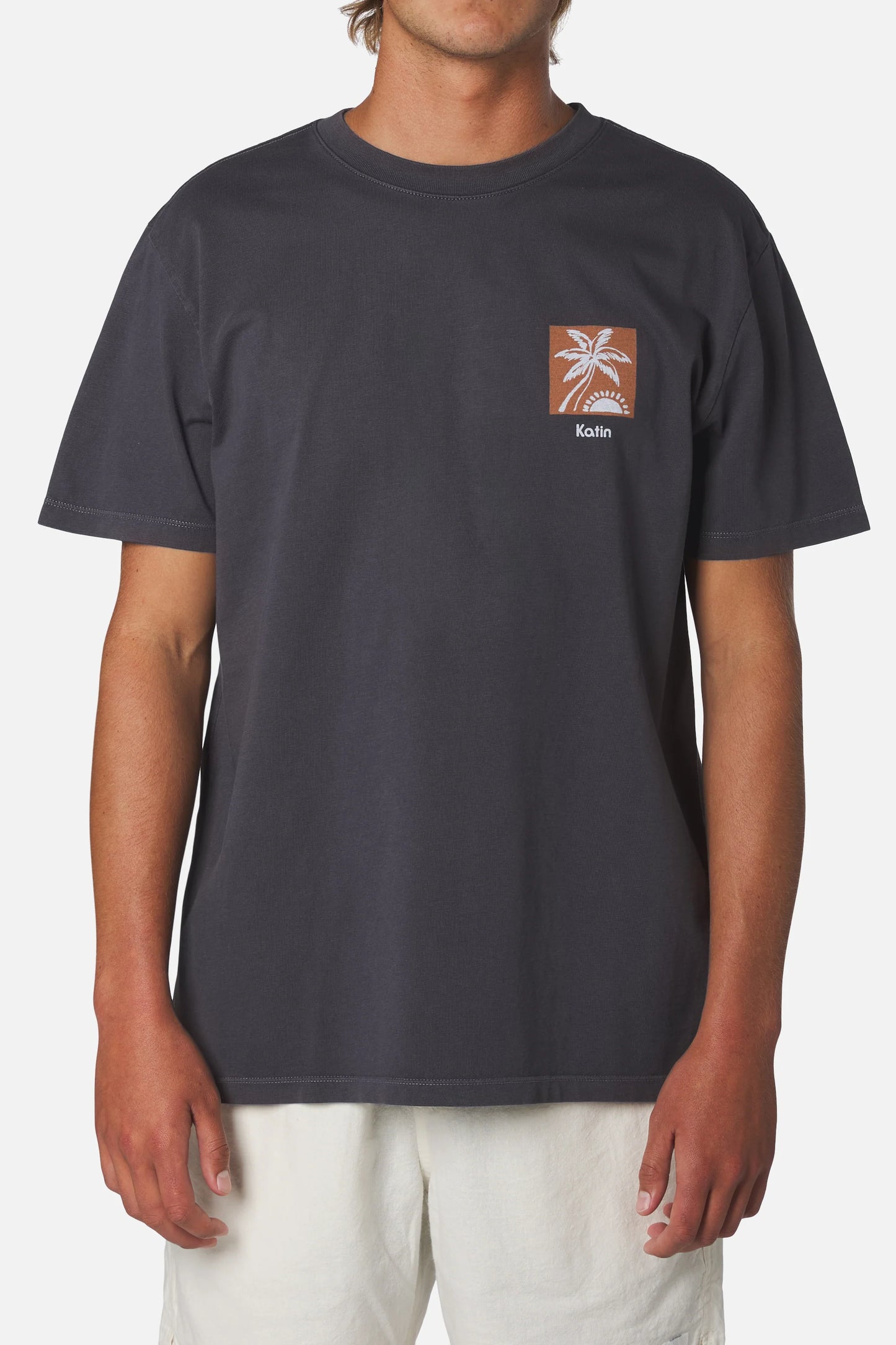 Realm Tee in Navy | Katin