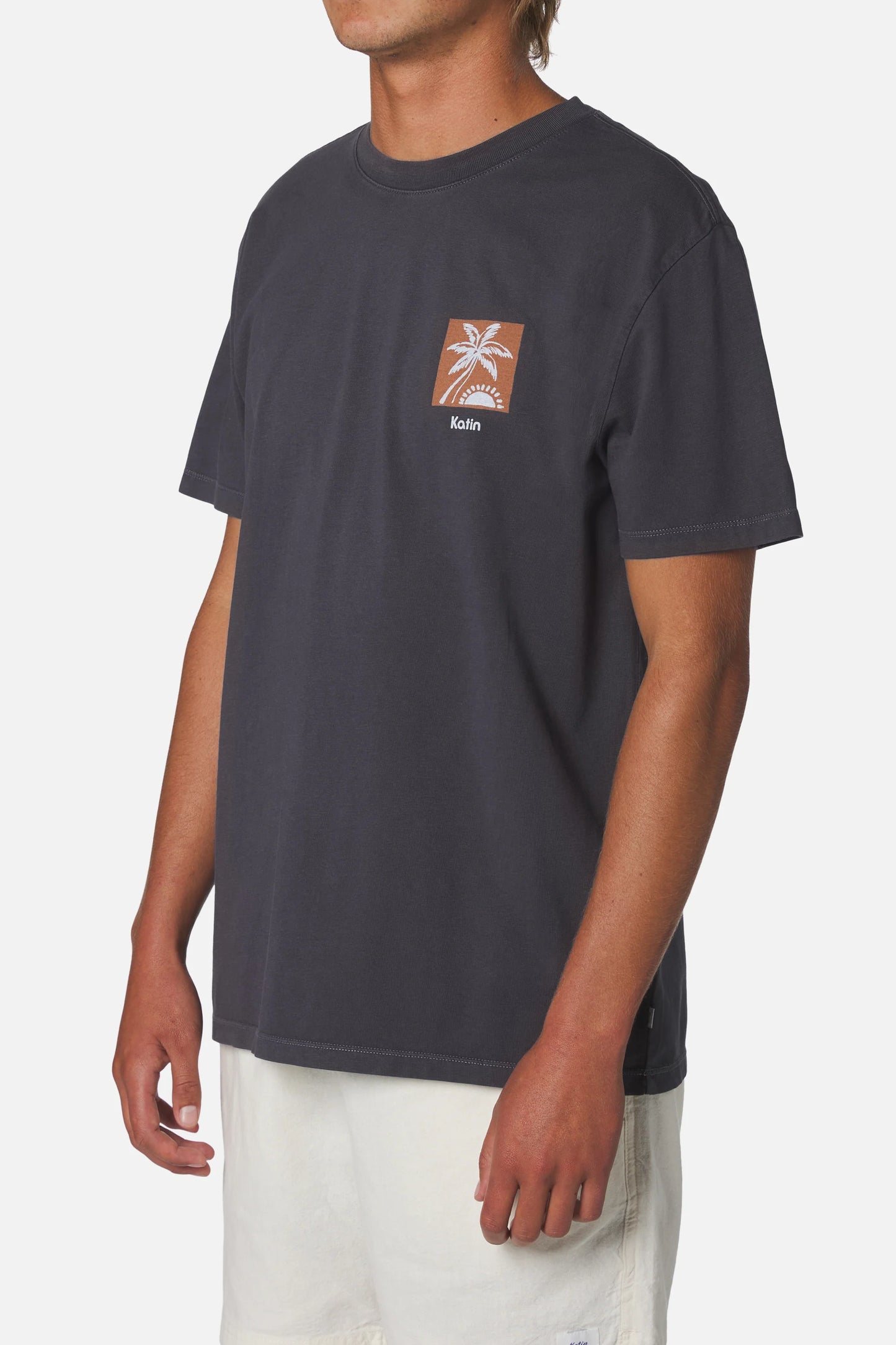 Realm Tee in Navy | Katin