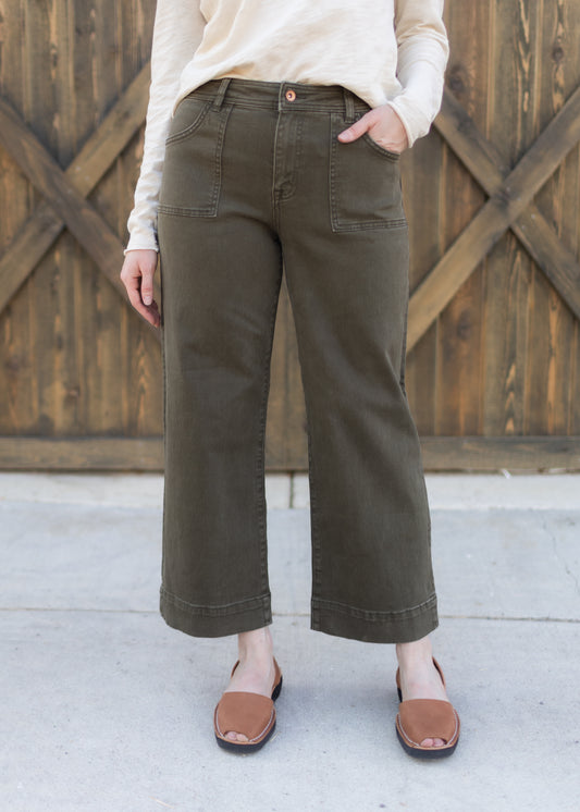 League Crop Pant in Olive | Sanctuary