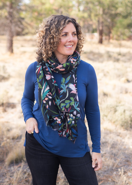 Wild Meadow Scarf in Black