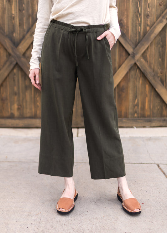 Wide Leg Ankle Pants in Black Olive | Liverpool