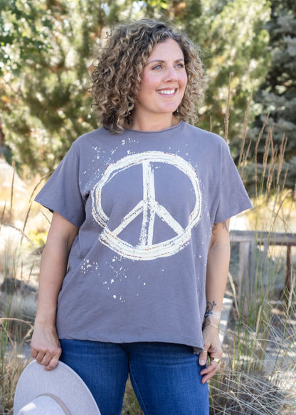 Peace Tee in Gray | Caite