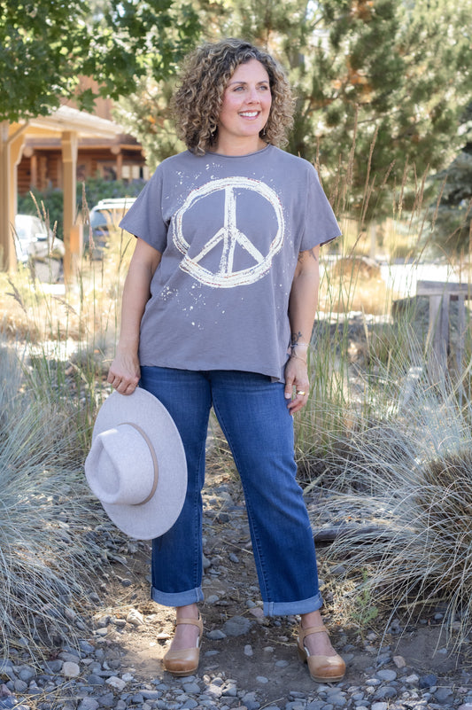 Peace Tee in Gray | Caite