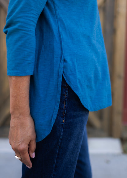 3/4 Sleeve V-Neck Top in Peacock | Cut•Loose