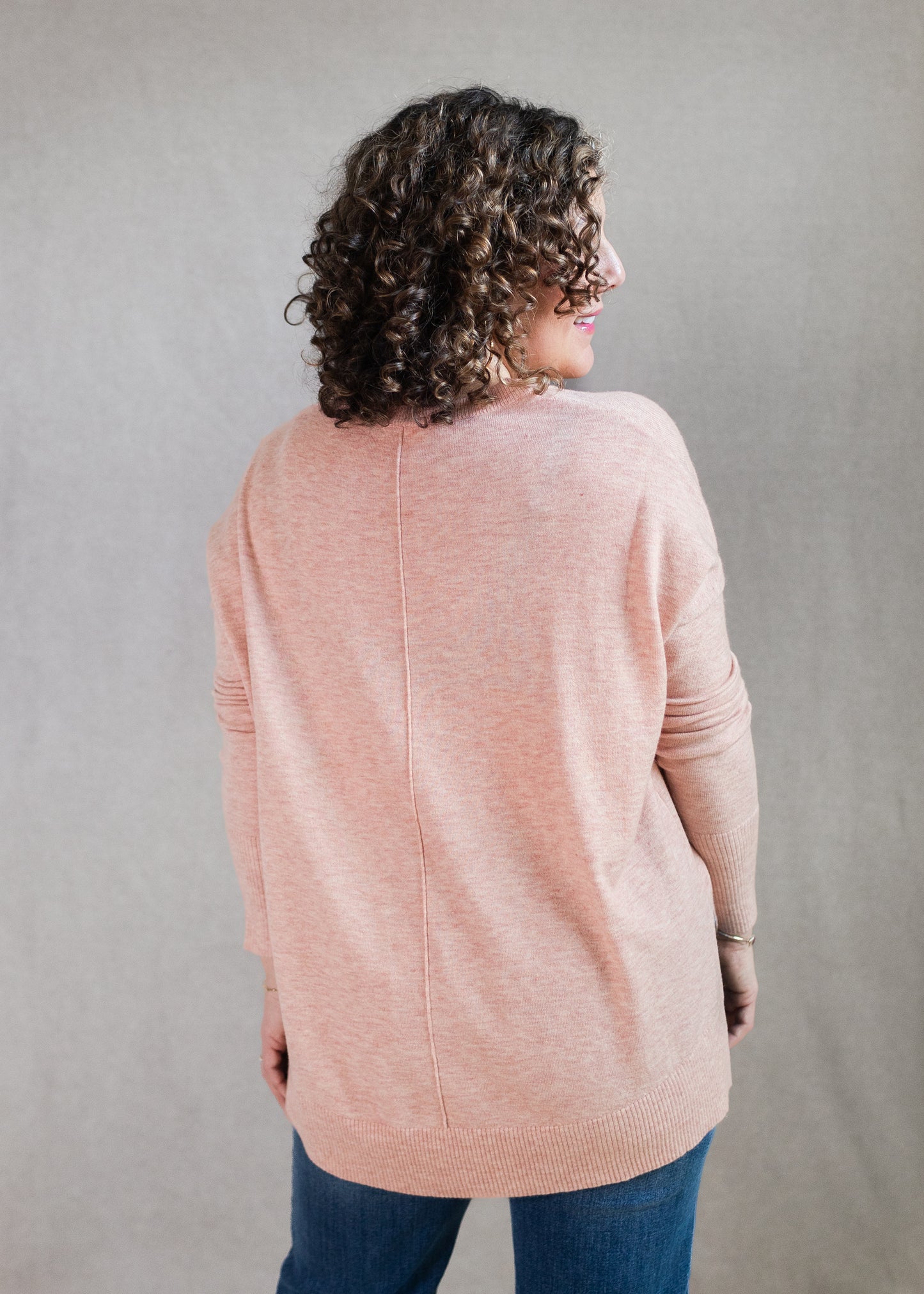 Wagner V-Neck Sweater in Pearl Pink