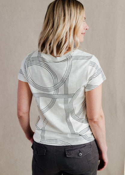 The Perfect Tee in Graphic Lines | Sanctuary