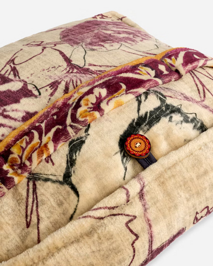 Travel Blanket in Laila | Johnny Was