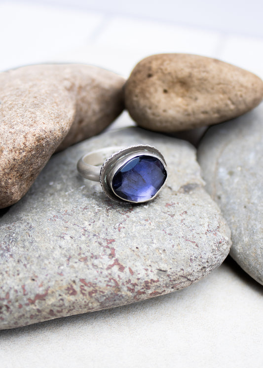 Iolite Ring | Glacier Lily