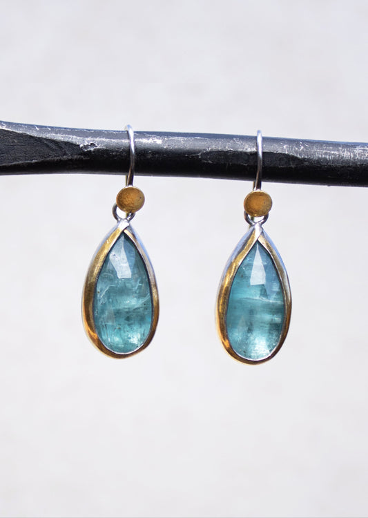 Sky Blue Kyanite Teardrop Fold Earrings | Austin Titus