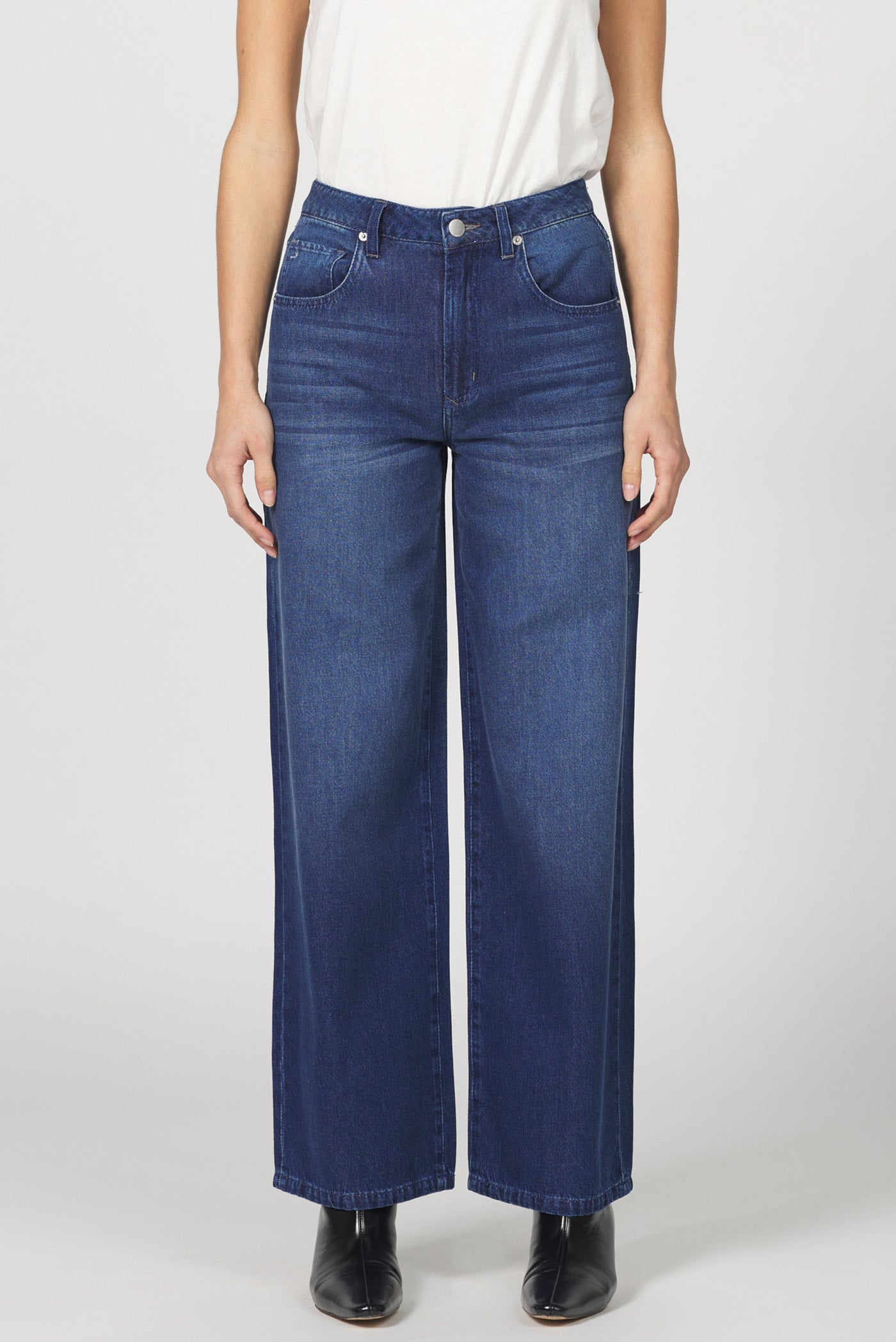 Elly Relaxed Wide Leg in Amos | Dear John
