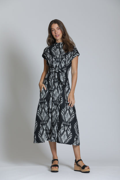 Black & White Tie Front Midi Dress | APNY