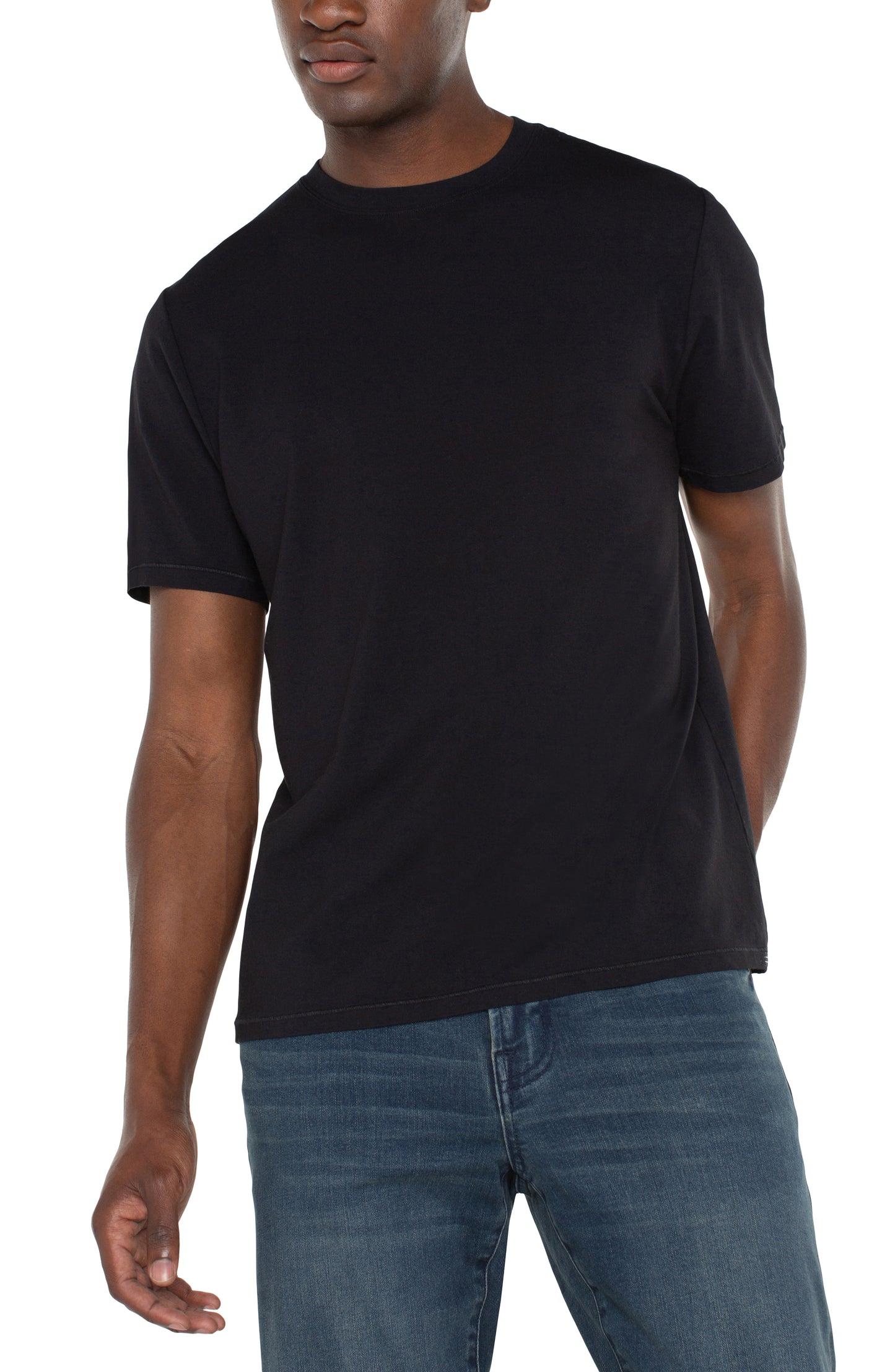 Short Sleeve Crew Neck Tee in Black