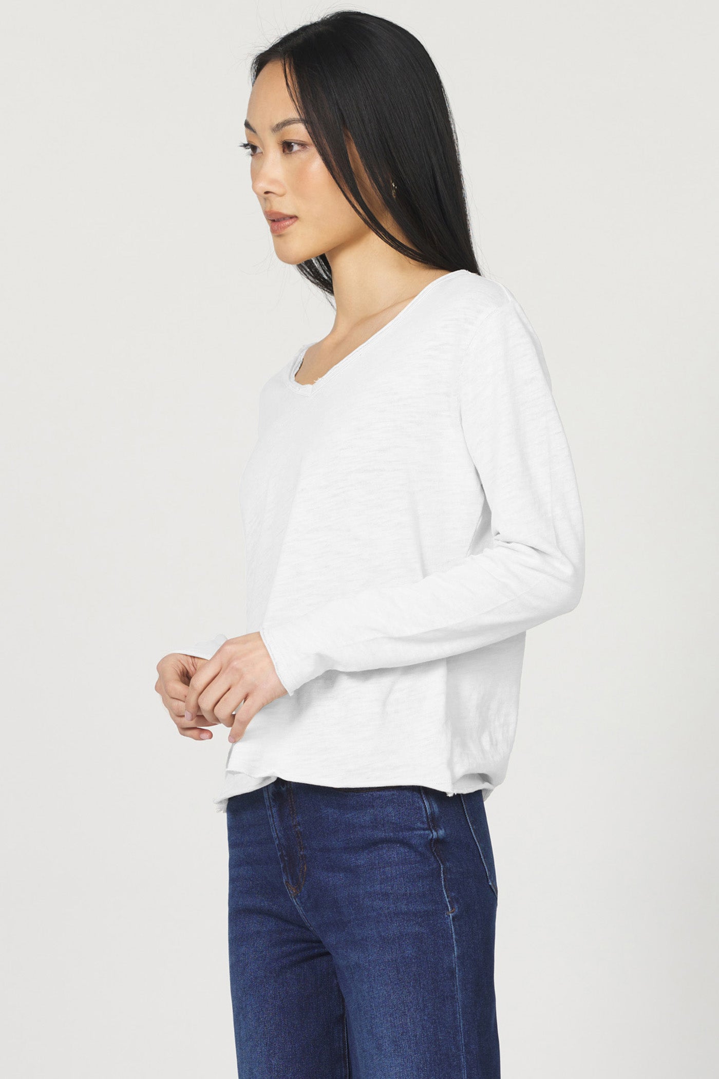 Vanya V-Neck Long Sleeve in White | Dear John