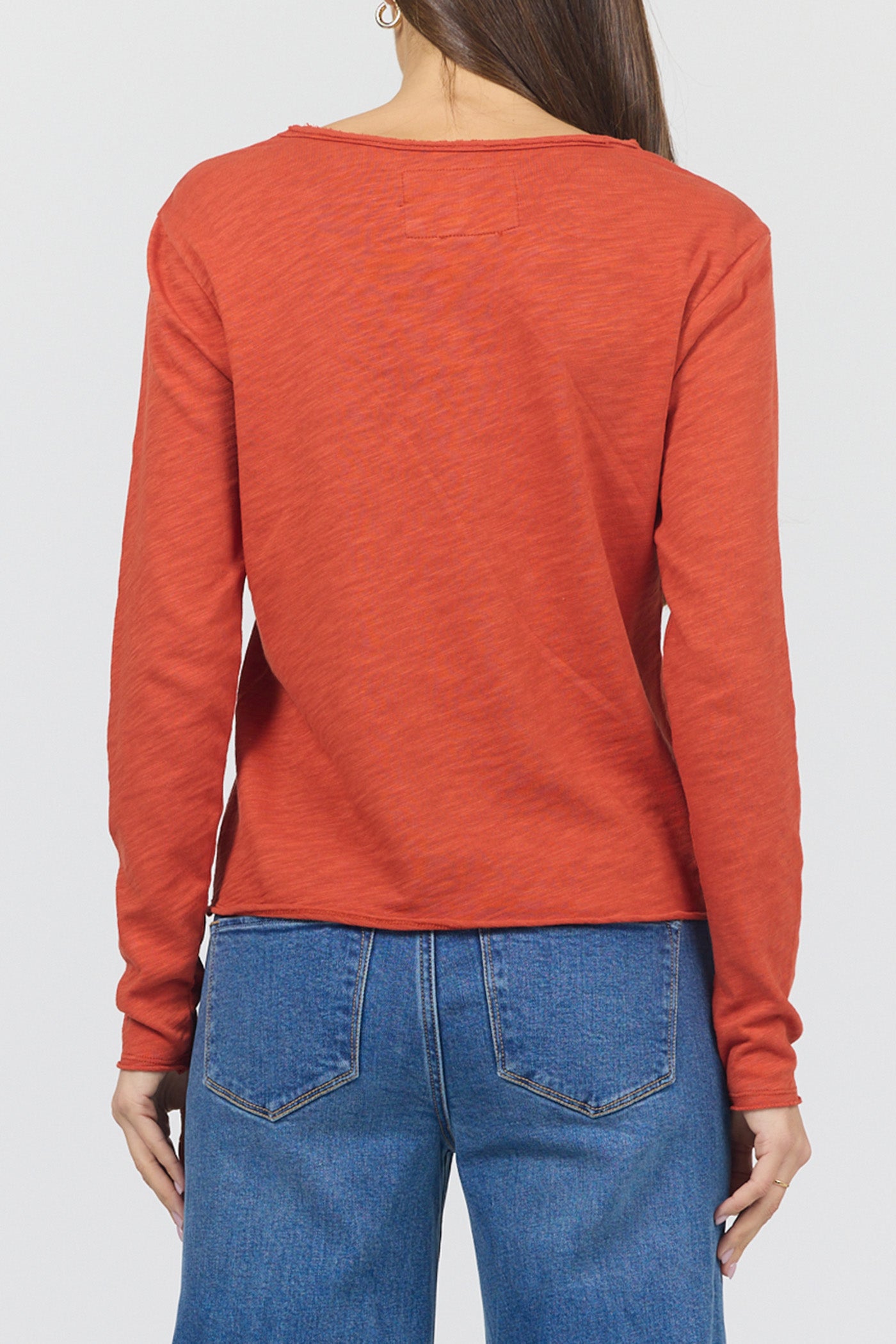 Vanya V-Neck Long Sleeve in Pumpkin | Dear John