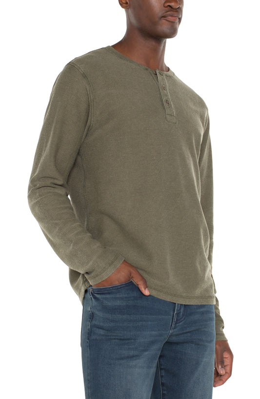 Long Sleeve Henley in Sea Turtle