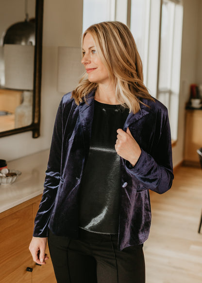 Velvet Blazer in Dark Navy | Molly Bracken