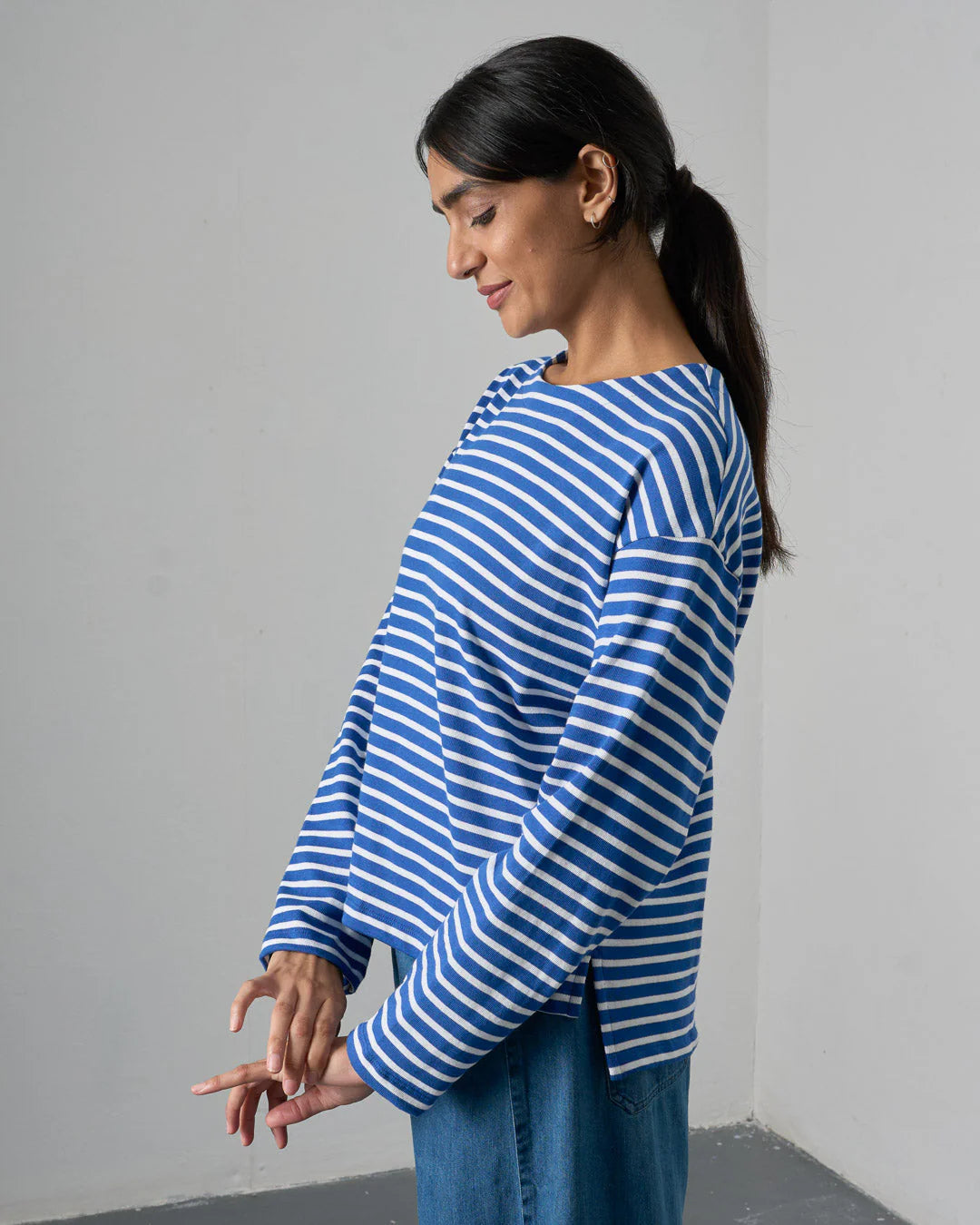 Zoe Relaxed Tee in Blue Stripe | Bibico
