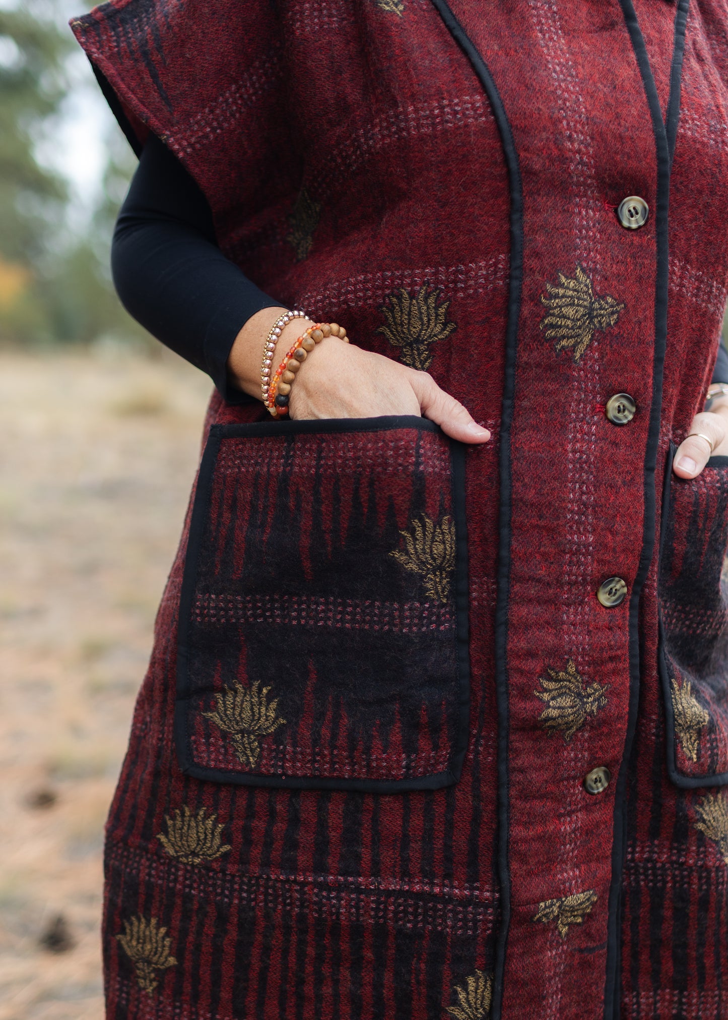 Sleeveless Coat in Lotus | Yaza