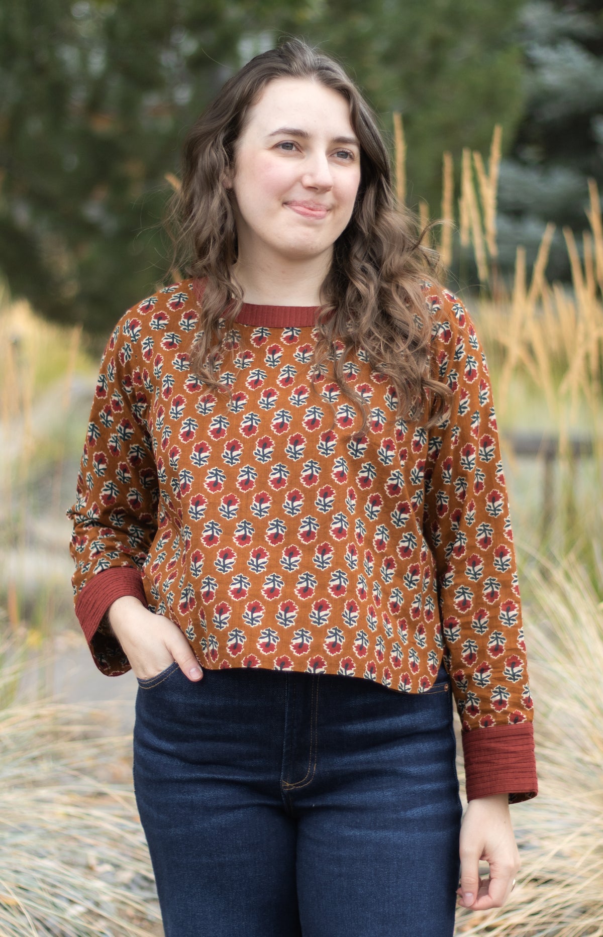 Zen Top in Rust & Red Flower Print | Yaza